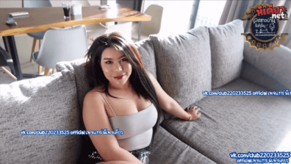 คลิปหลุดเด็ดๆ สาวอวบหุ่นแจ่มๆ มาแหวกขาเขี่ยหีอย่างเสียว ร่อนเอวอย่างเด็ดลีลาอย่างมันส์ ติ้วหีช่วยตัวเองยั่วแฟนหนุ่มเสร็จ ก็มาโดนแฟนหนุ่มจับเย็ดกระแทกหีลีลาอย่างมันส์