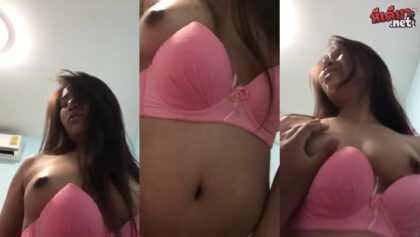 คลิปหลุดทางบ้าน สาวชุดชั้นในสีชมพู ลีลาเด็ดๆ มาแหวกขาขึ้นขย่มเย็ดแฟนหนุ่ม ร่อนเอวอย่างมันส์ งานโครตดี ซอยหี ครางเสียวลั่นห้อง โดนจับหลายท่างานโครตดีจัดๆ