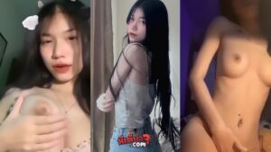 คลิปหลุดสาวสวย งานจากทางบ้านสาวอัดคลิปเสียวยั่วเย็ดส่งให้แฟน ro89 หุ่นโครตแจ่มนมแท้อย่างสวยหัวนมโครตน่าดูด นั่งขย่ำนมพร้อมเบ็ดหีอย่างเสียว น่าจะเงี่ยนจัดอยากโดนเย็ดสักที